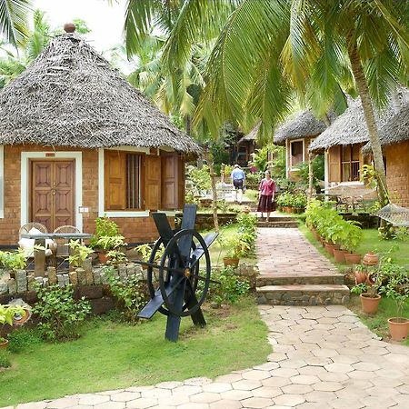 Soma Manaltheeram Ayurveda Beachvillage Kovalam Exteriér fotografie