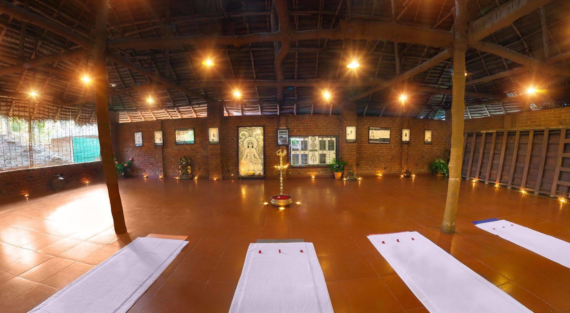 Soma Manaltheeram Ayurveda Beachvillage Kovalam Exteriér fotografie